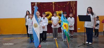 117 años de vida institucional y 25 de Jornada Completa